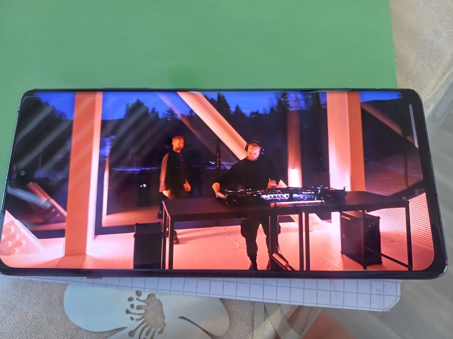 Oneplus 12r 28 GB ram 256 gb