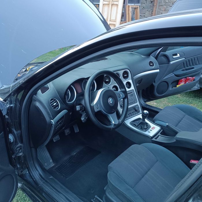 Продавам Алфа Ромео 159 sw,2010 г.