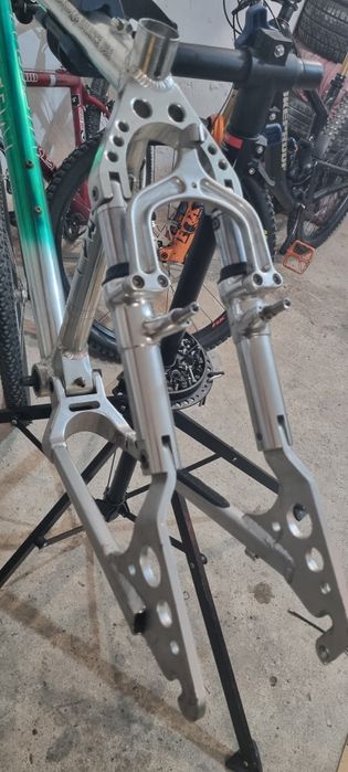 Cadru bicicleta aluminiu