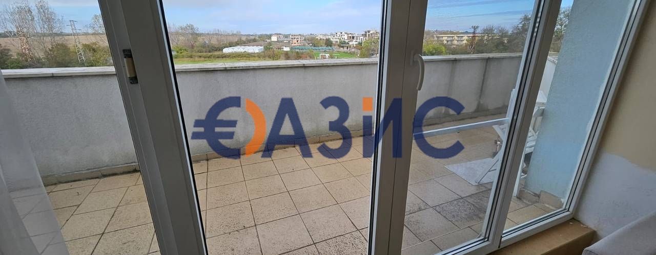 Продава се Двустаен апартамент в Черноморец - 59 кв.м за 931 €/кв.м - Снимка #8