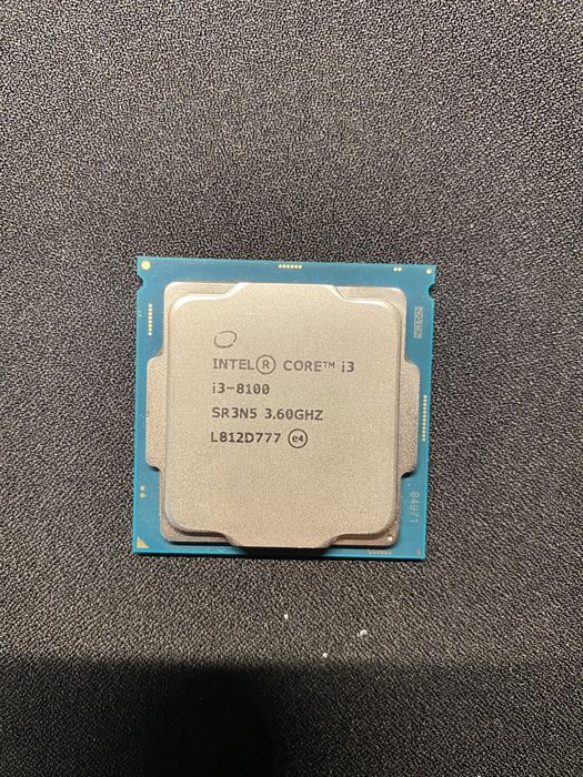 продам процессор intel core i3 8100