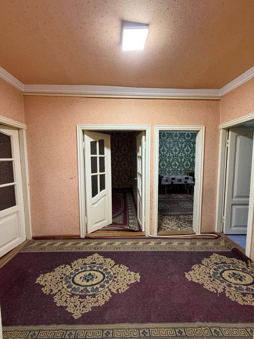 Продается 3 ком. Квартира 77 серия на 1 этаже площадью 76 кв.м.