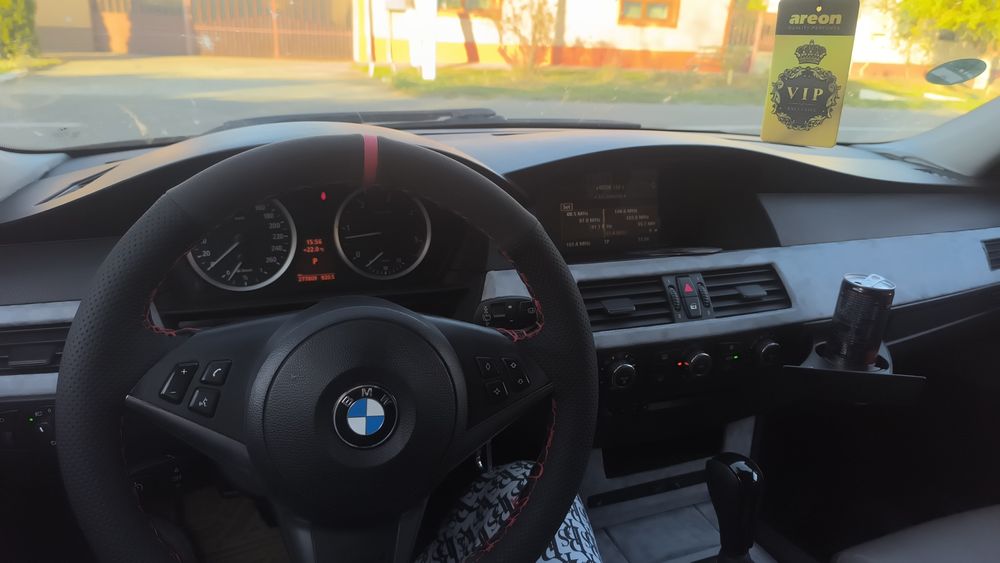 BMW seria 5 - 525 E61 177hp