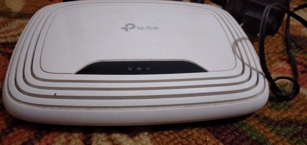 Роутер TP-Link TL-WR841N N300 с режимом точки доступа, скорость до 300