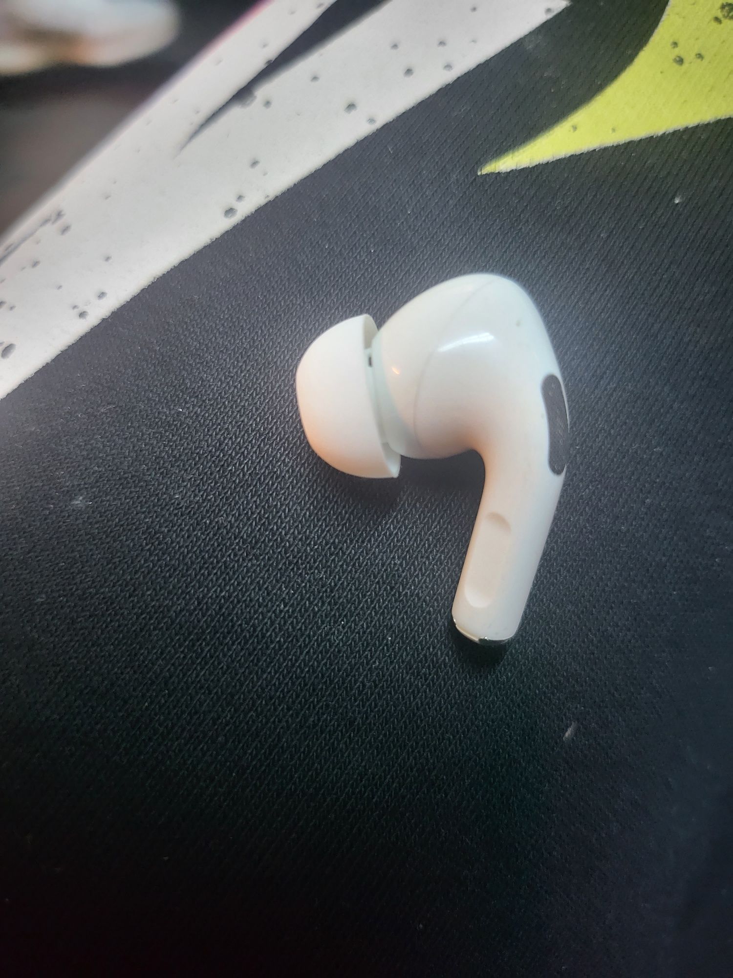 Casca stanga airpods pro,cutie incarcare airpods 1,2,3