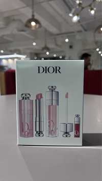 Dior всё есть на фотках показано качественные плюс подарочный пакет!