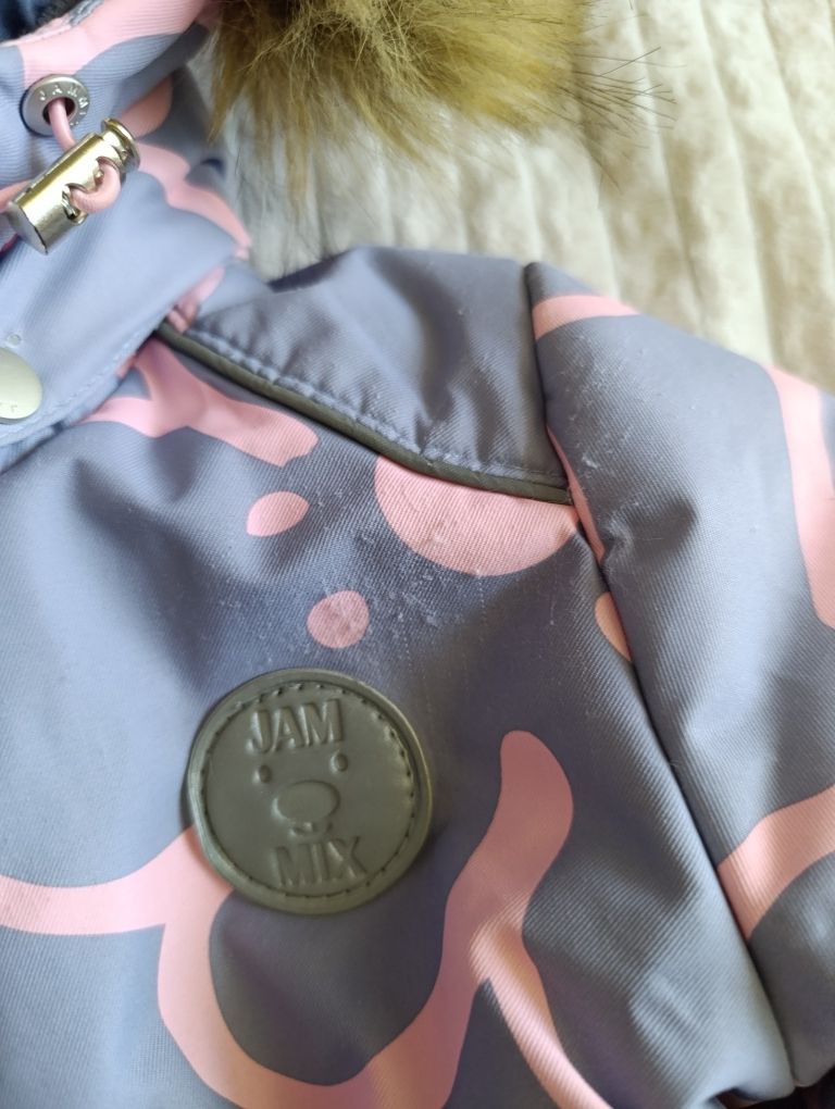 Продам зимний костюм на девочку