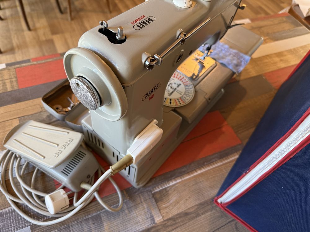 Masina cusut Pfaff 360 automatic
