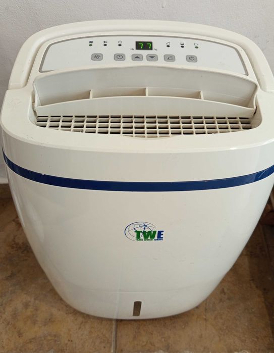 Влагоабсорбатор TWE 20л. / 24ч.