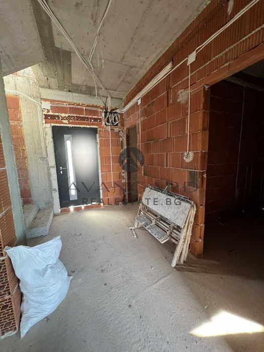 Продава се Къща в с. Бенковски, Област Пловдив - 205 кв.м за 1400 €/кв.м - Снимка #8