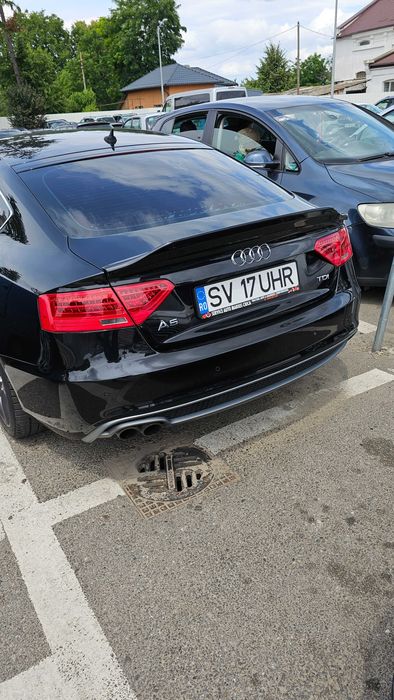 Vand urgent eleron audi a5