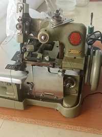 Продам машинку швейную электрическую есть запасной моторчик