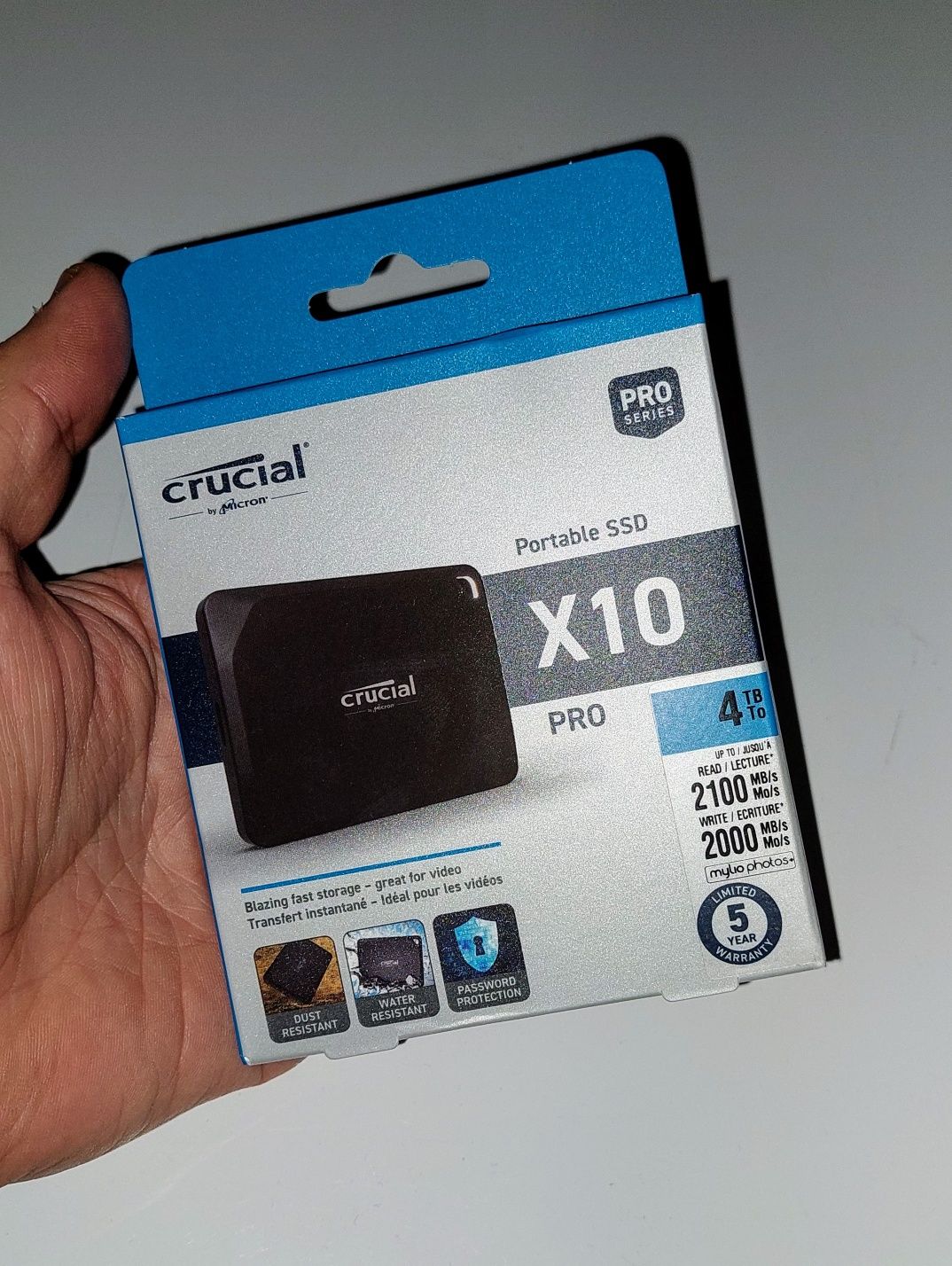 SSD Portabil 4TB Crucial X10 Pro. 2100MB/s. Nou