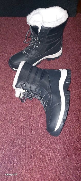 Ghete damă îmblănite negre