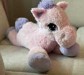 Unicorni gigant, jucarie de plus