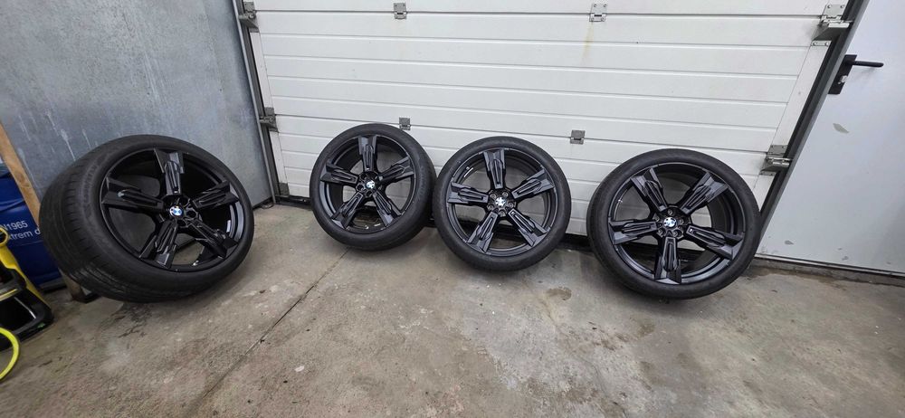 Jante +anvelope vara  285/35/21   255/40/21  dot /2025