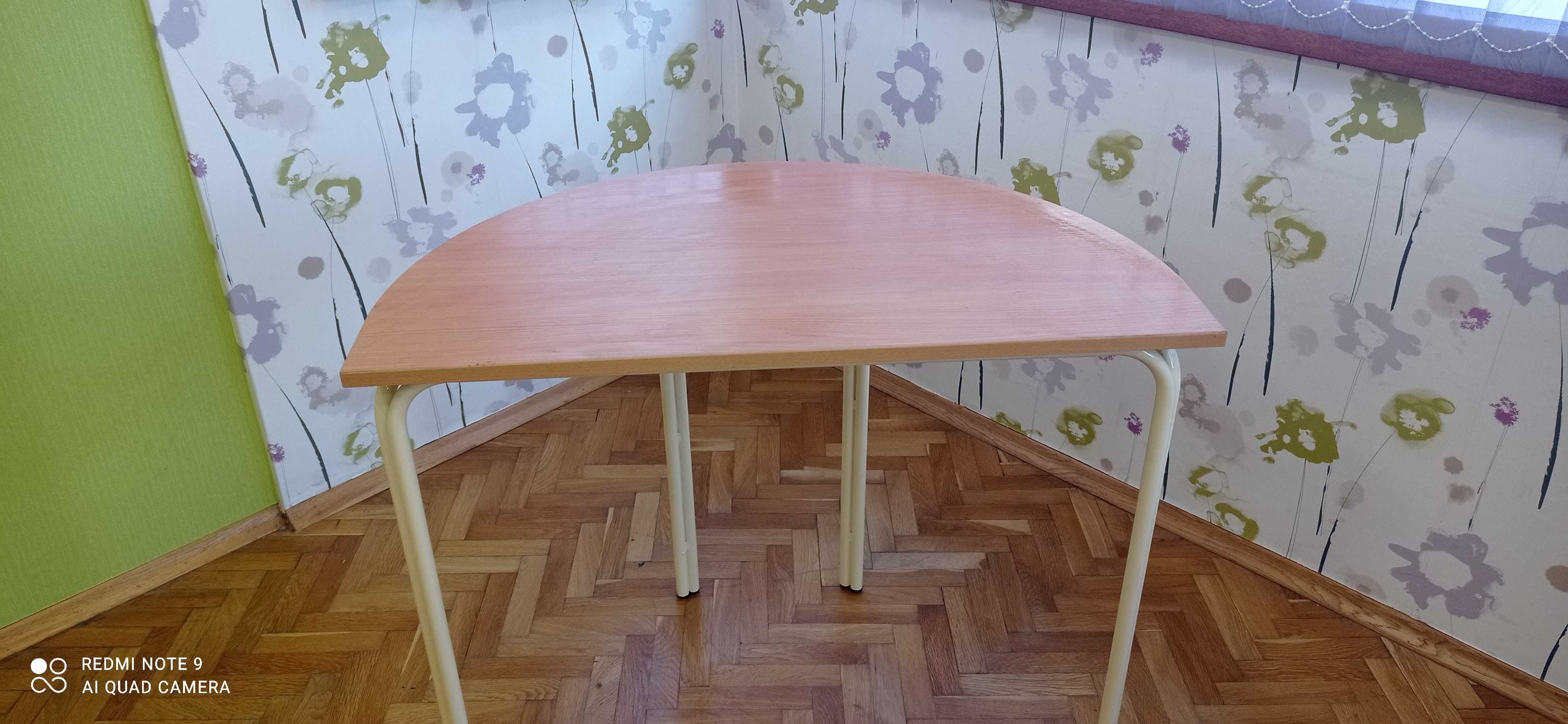 Маса за учебен център