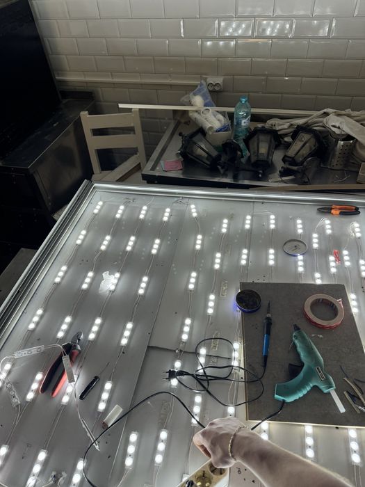 Electrician - Montaje & Reparații