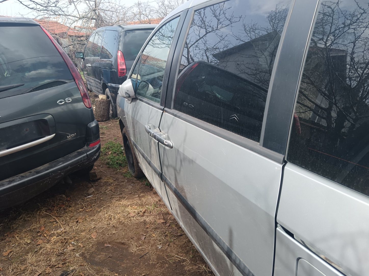 На части ситроен ц8 ,citroen c8 2.2hdi-2.0hdi