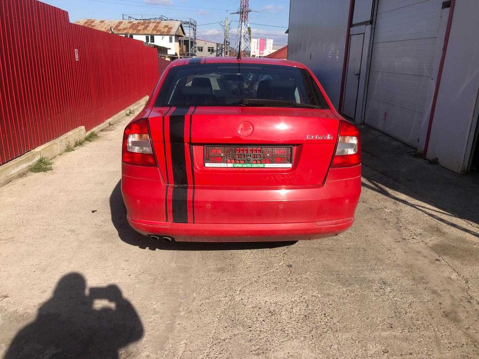 Dezmembram Skoda Octavia 2 Facelift 1.8 TSI Benzina