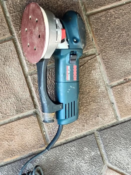 Șlefuitor cu excentric BOSCH GEX 150 Profesional