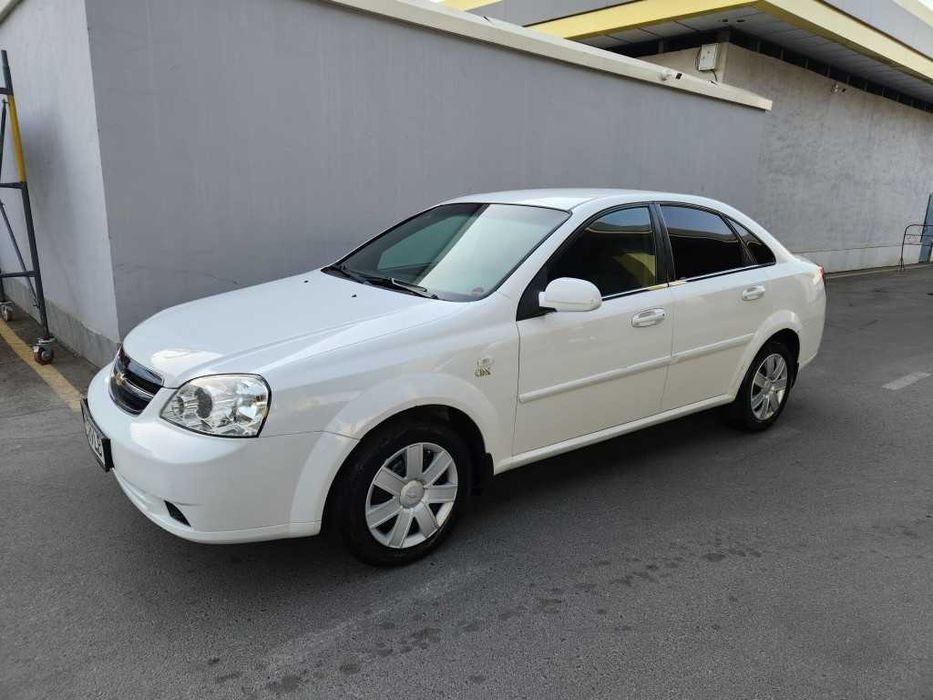 Lacetti 1.8 Яхши холатда. В хорошем состоянии