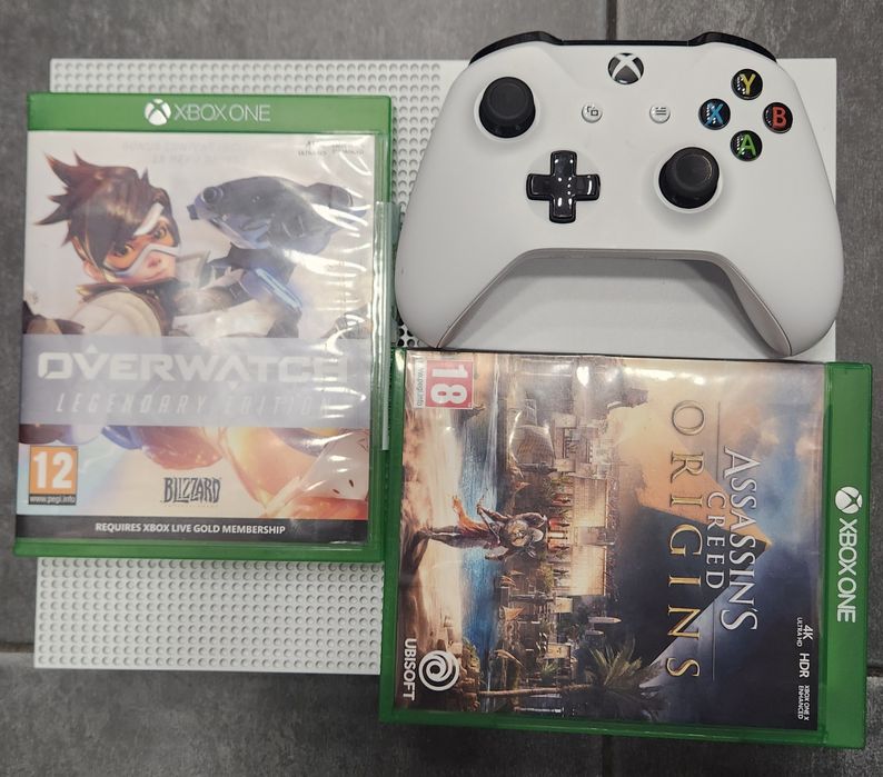 Hope Amanet P11- Consola Xbox one S/ 1Tb/ O maneta/ 2 jocuri