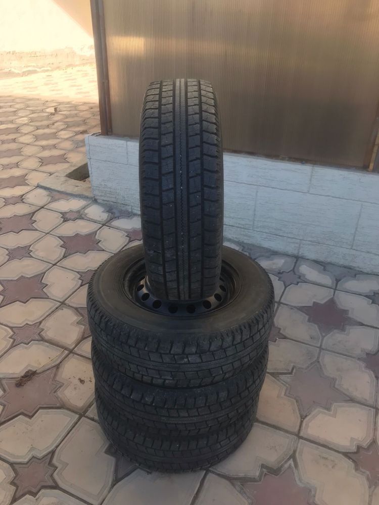 Шины нитто 185/70/R14