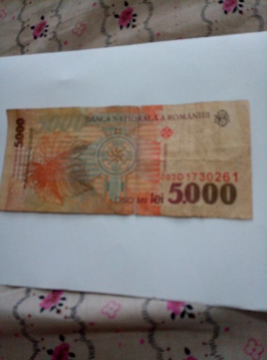 Vând bancnota de 5000 lei