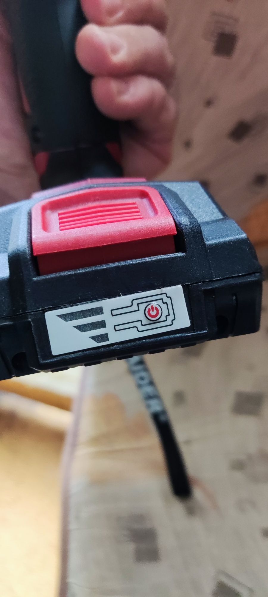 Винтоверт Raider RDP-SCD20S с проблем