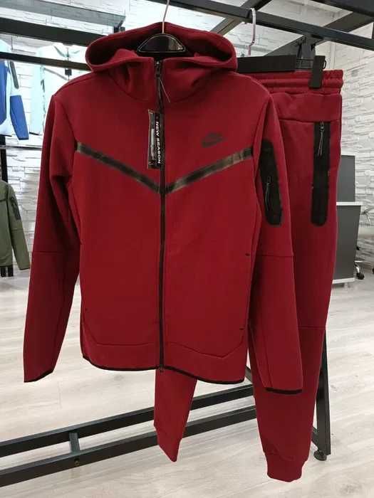 Trening Nike TECH Fleece Red | Bumbac 100%