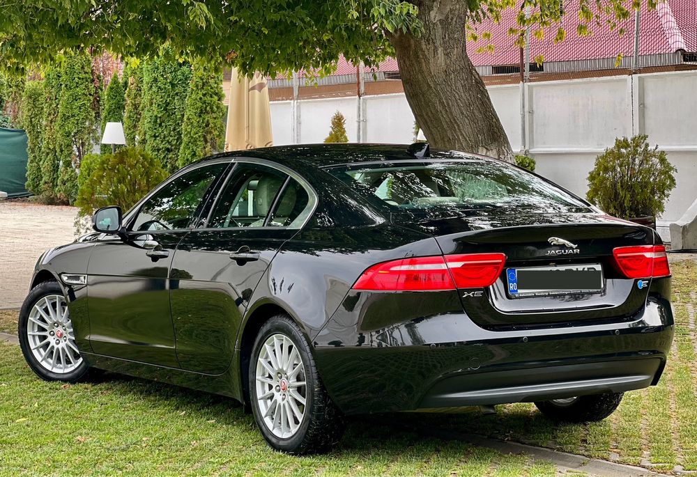 Jaguar XE  2017  2.0Diesel Euro 6  105.000km Reali !