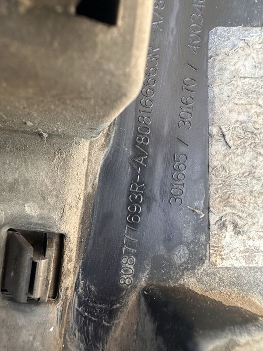 Bandouri uși stânga față spate renault clio 4.