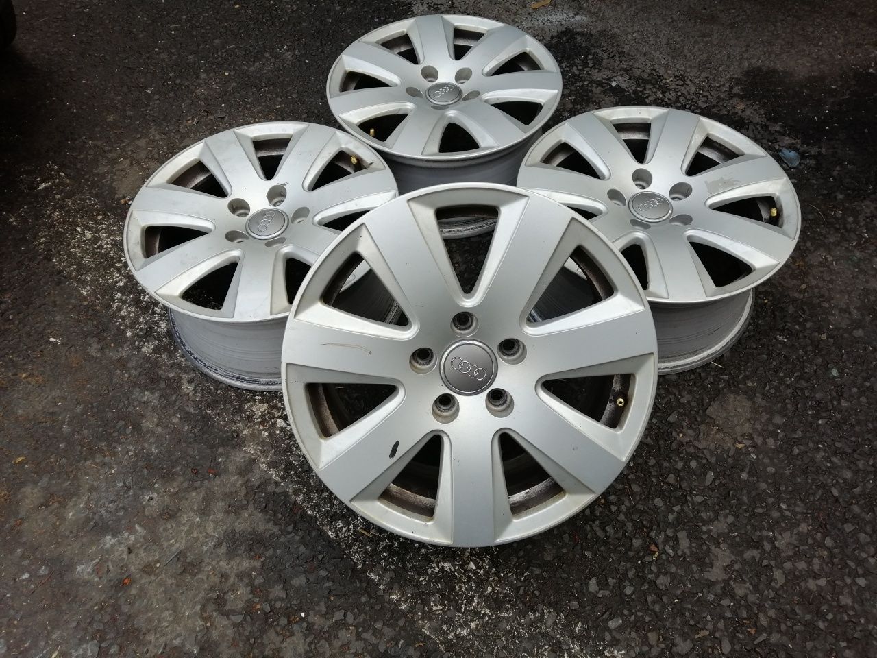 Jante Al 16 Originale Audi 5x112