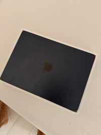 Vand MacBook Air 13.6 M2 Midnight