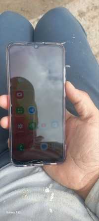 Samsung A04e sotiladi