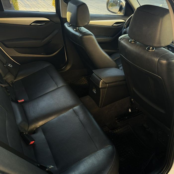 BMW X1 sDrive 18d 143 k.c. Avtomatik
