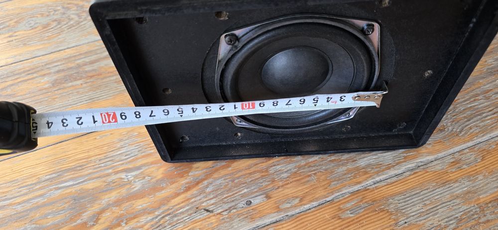 сабвуфер на авто  без усилителя