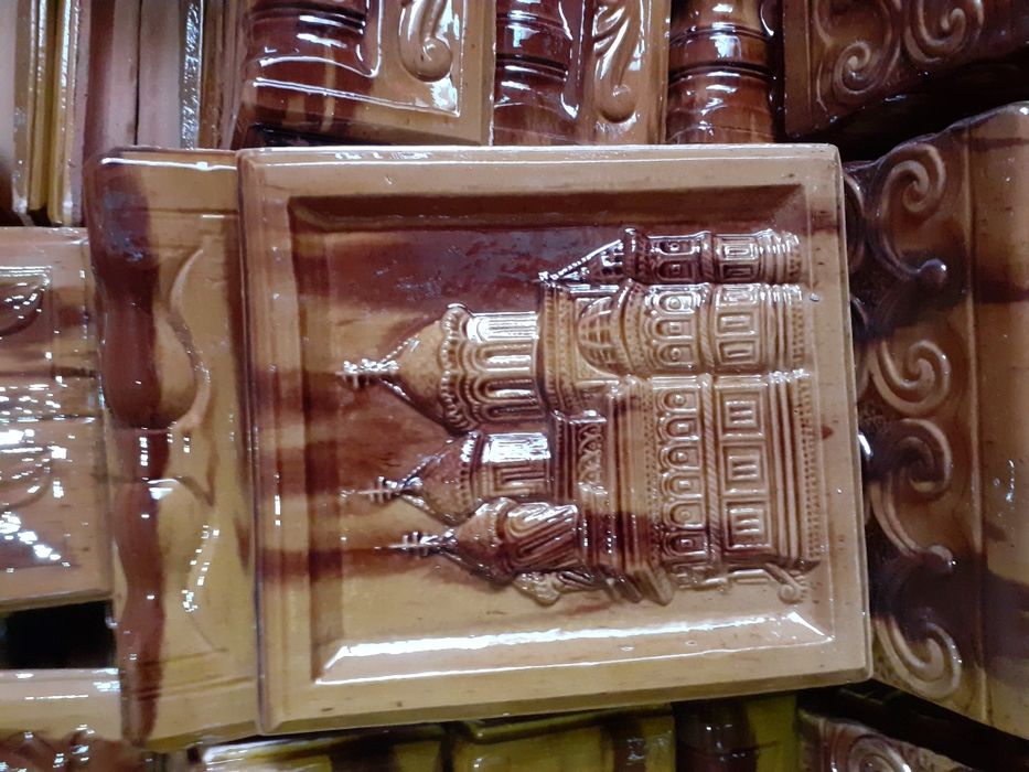 Cahle si accesorii pentru sobe de teracota