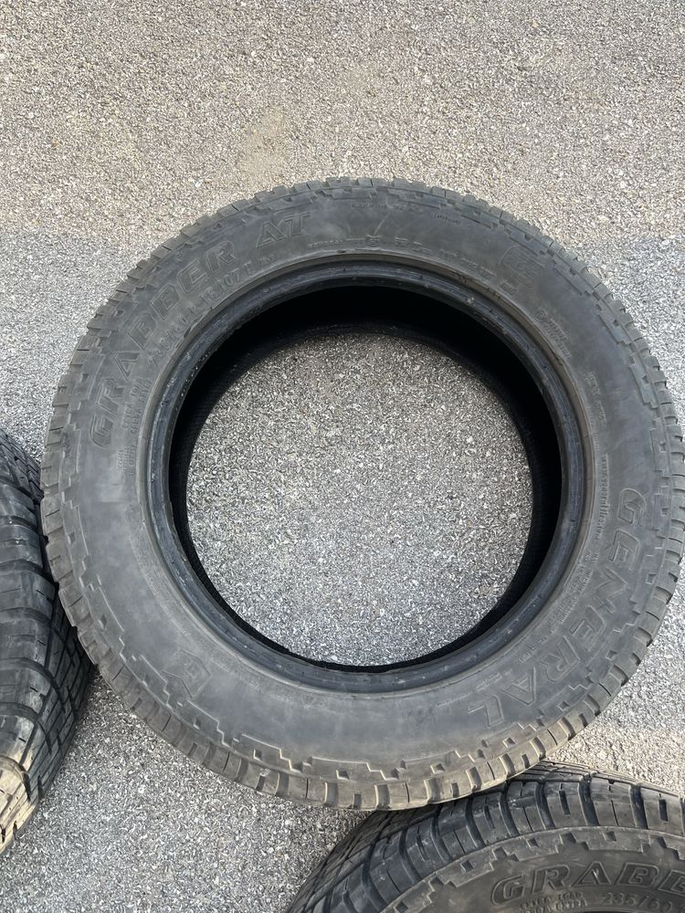 Гуми  GENERAL GRABBER AT 235/60/18