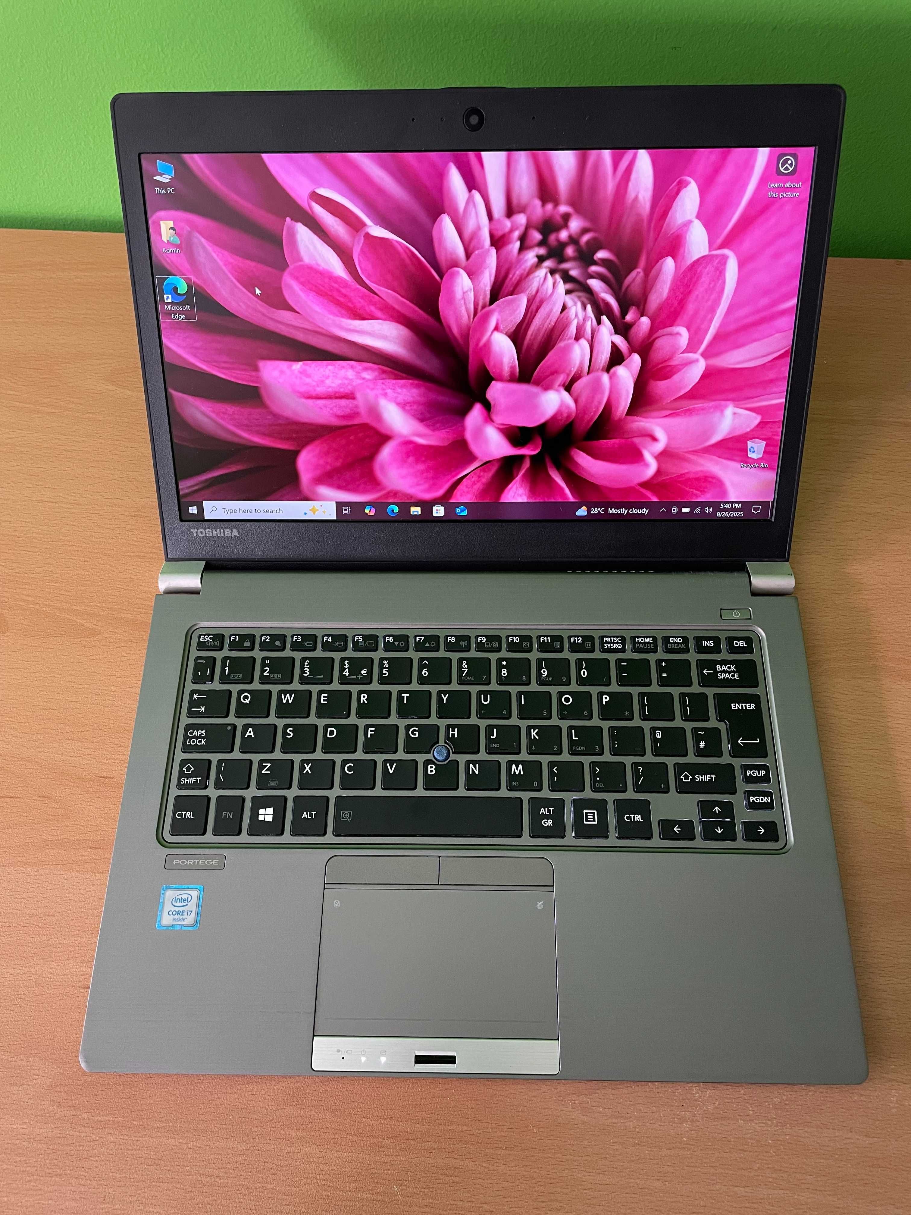 Toshiba Portege Z30 - i7-6500u, 16GB RAM, 256GB NVMe SSD PCle, 13''FHD