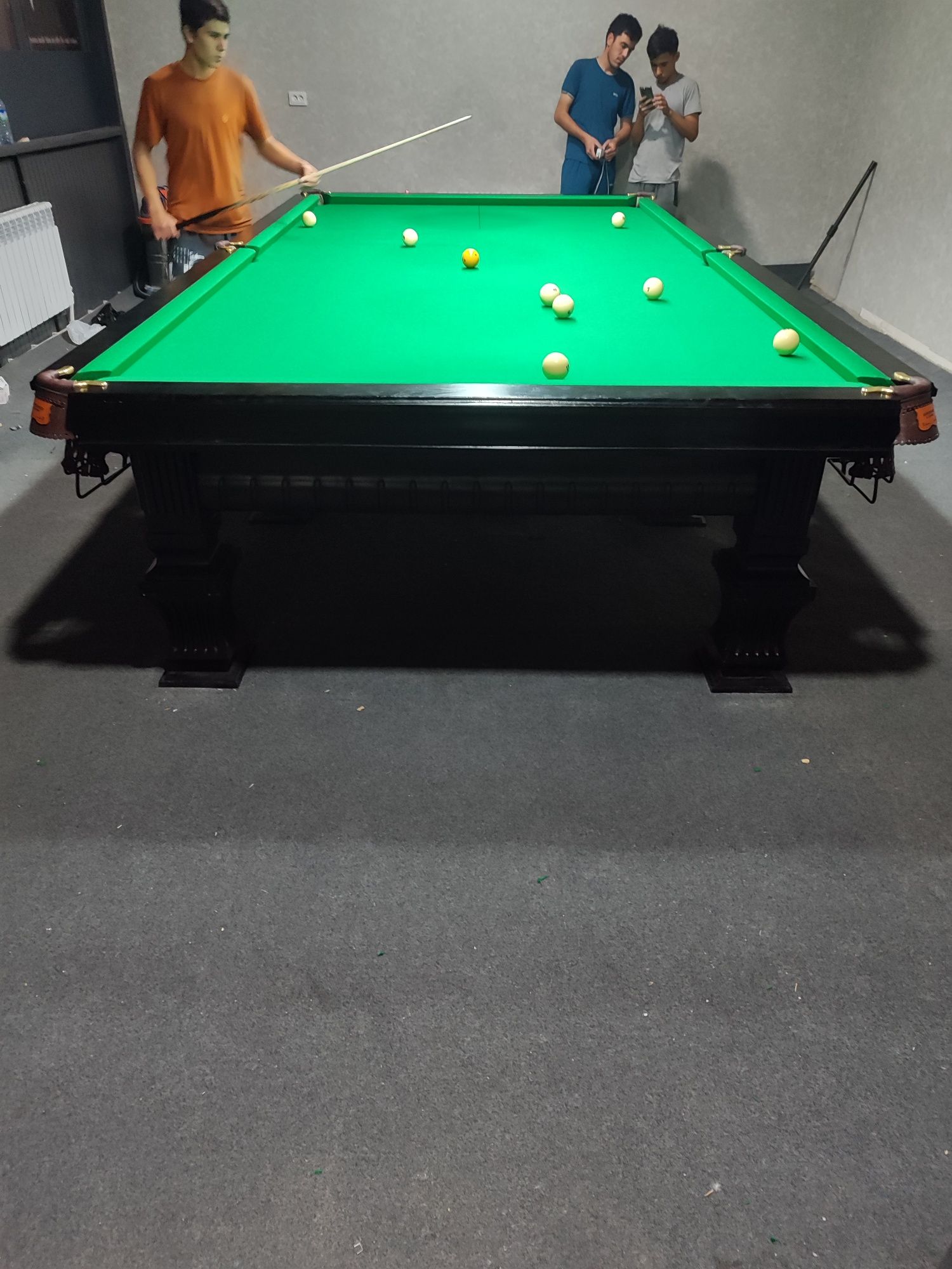 Billiardni stollar