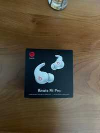 Продавам слушалки Beats fit pro