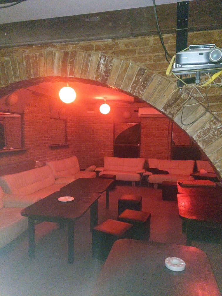 Ofer Închiriere Spatiu Evenimente , Club/Bar Brasov