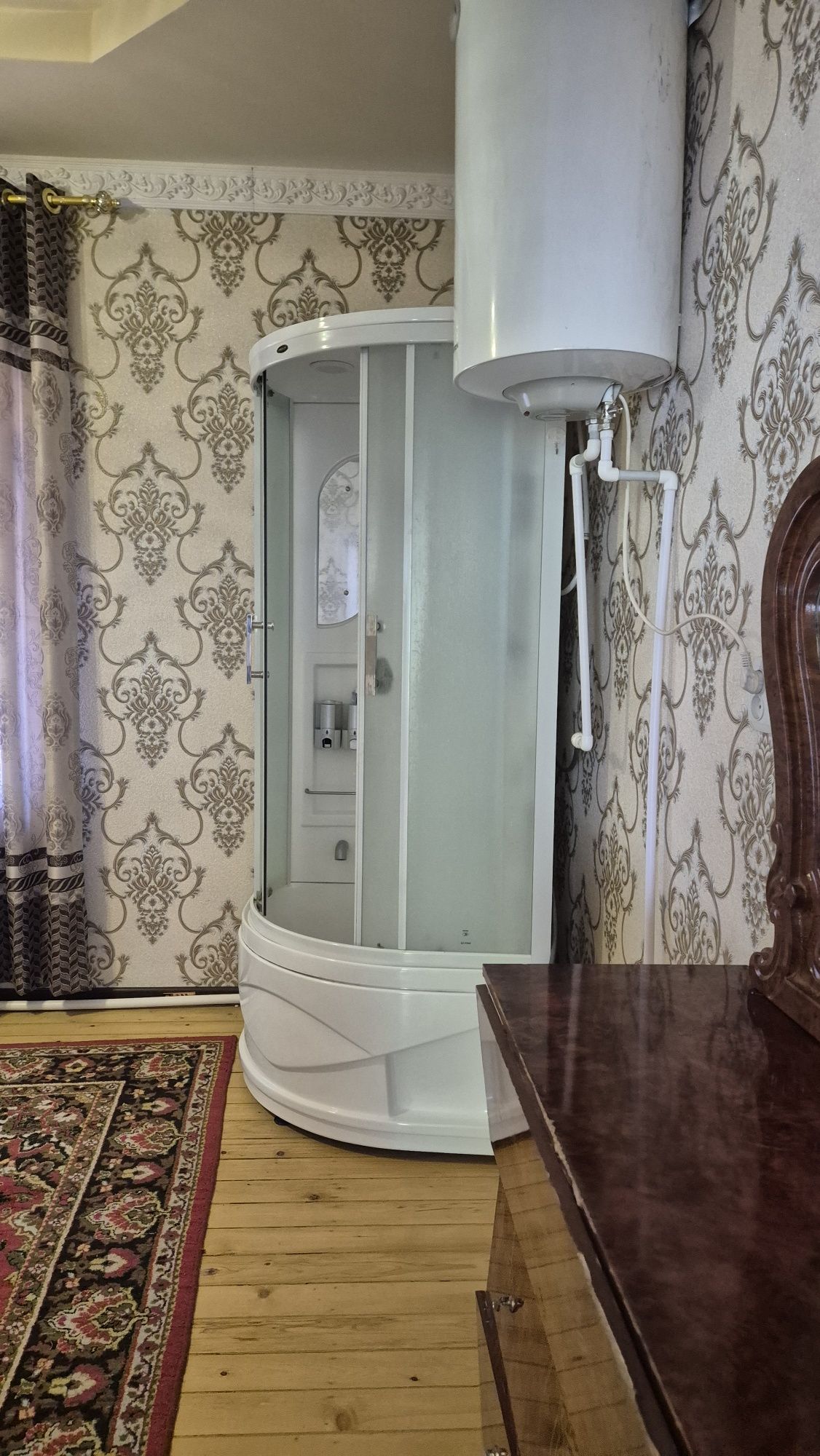 Дача аренда кибрайда басен сауна тапчан 3та спалний 1та зал вайфай бор