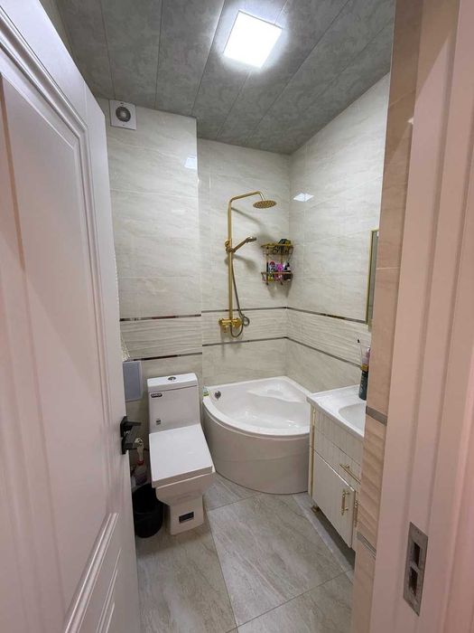 Продаётся 2х комн квартира на 5 этаже Ор-р Файзобод мечеть