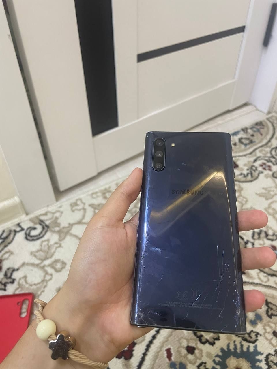 Note 10 sotiladi arzon narxda
