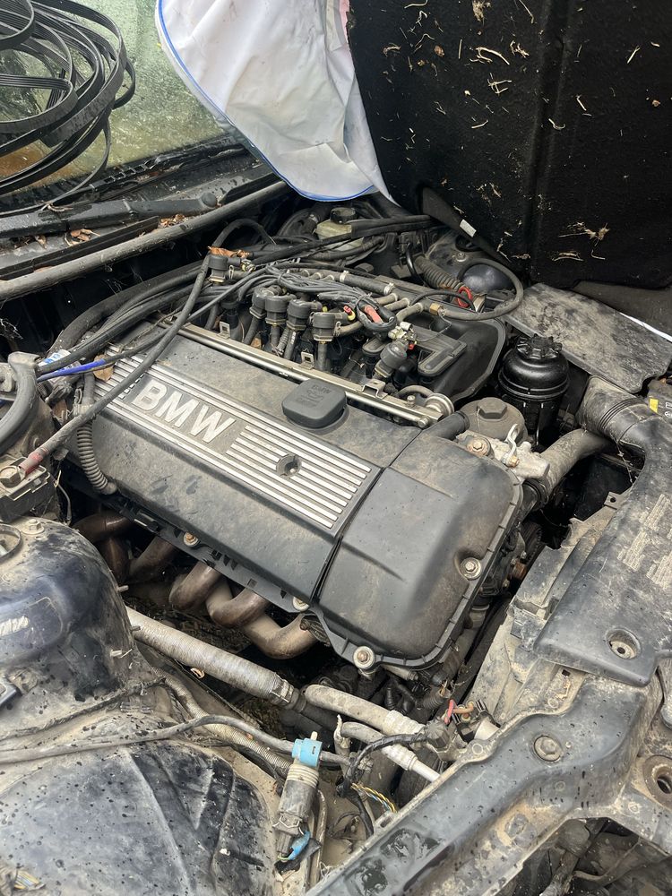 Bmw e46 2.3b  170hp на части