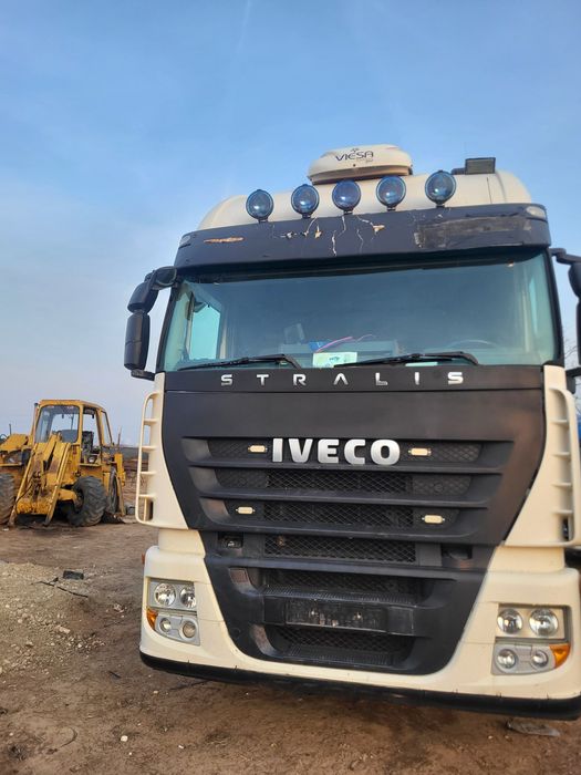 Dezmembrez iveco stralis E5 450