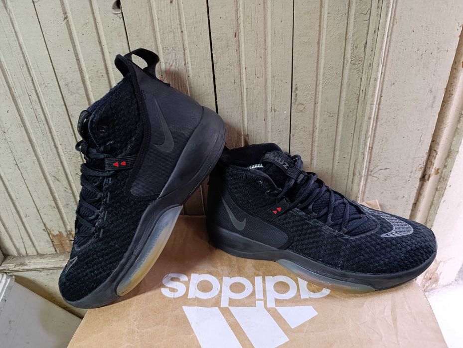 ''Nike Zoom Rize 'Black'''оригинални маратонки 45.5 номер